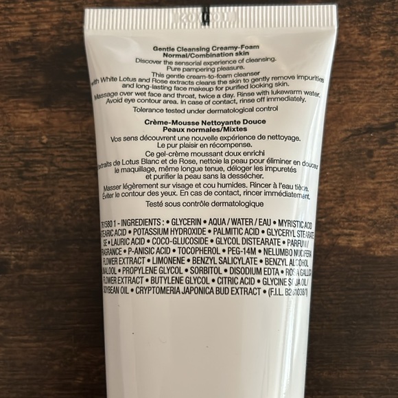 Lancôme Creme Radiance Gentle Cleansing Creamy-Foam -Normal to Combo skin 4.2 oz - Picture 3 of 5